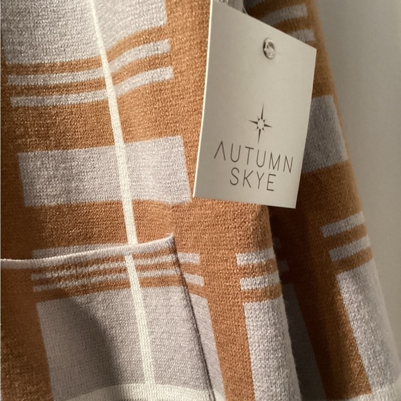 NWT Autumn Skye Size XL Sweater - Picture 3 of 9